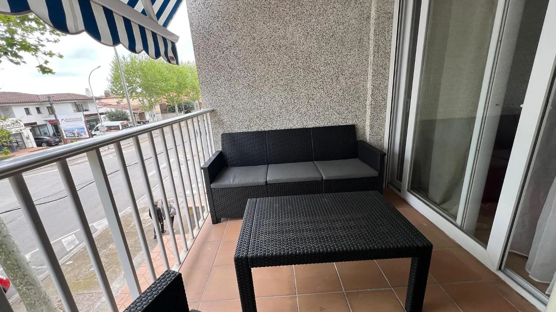 Apartamento En Zona Tranquila De Empuriabrava Av-55 Spagna
